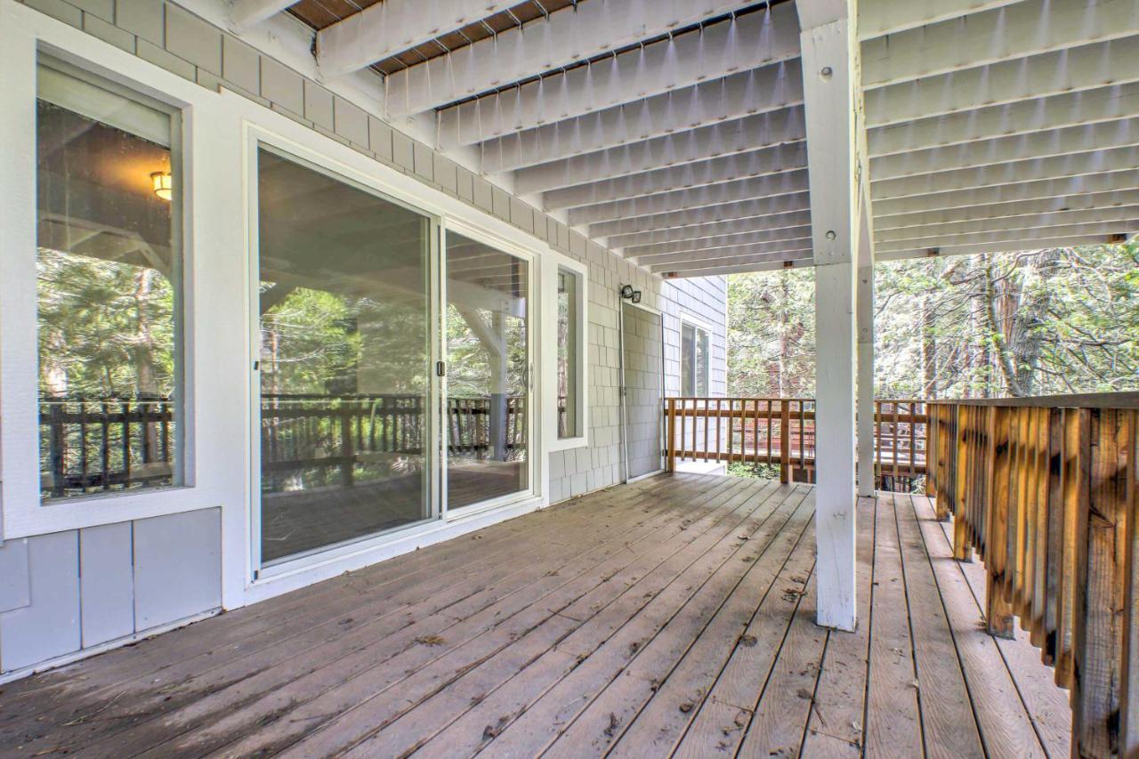 Gorgeous Lake Arrowhead Retreat Game Room And Deck Bagian luar foto